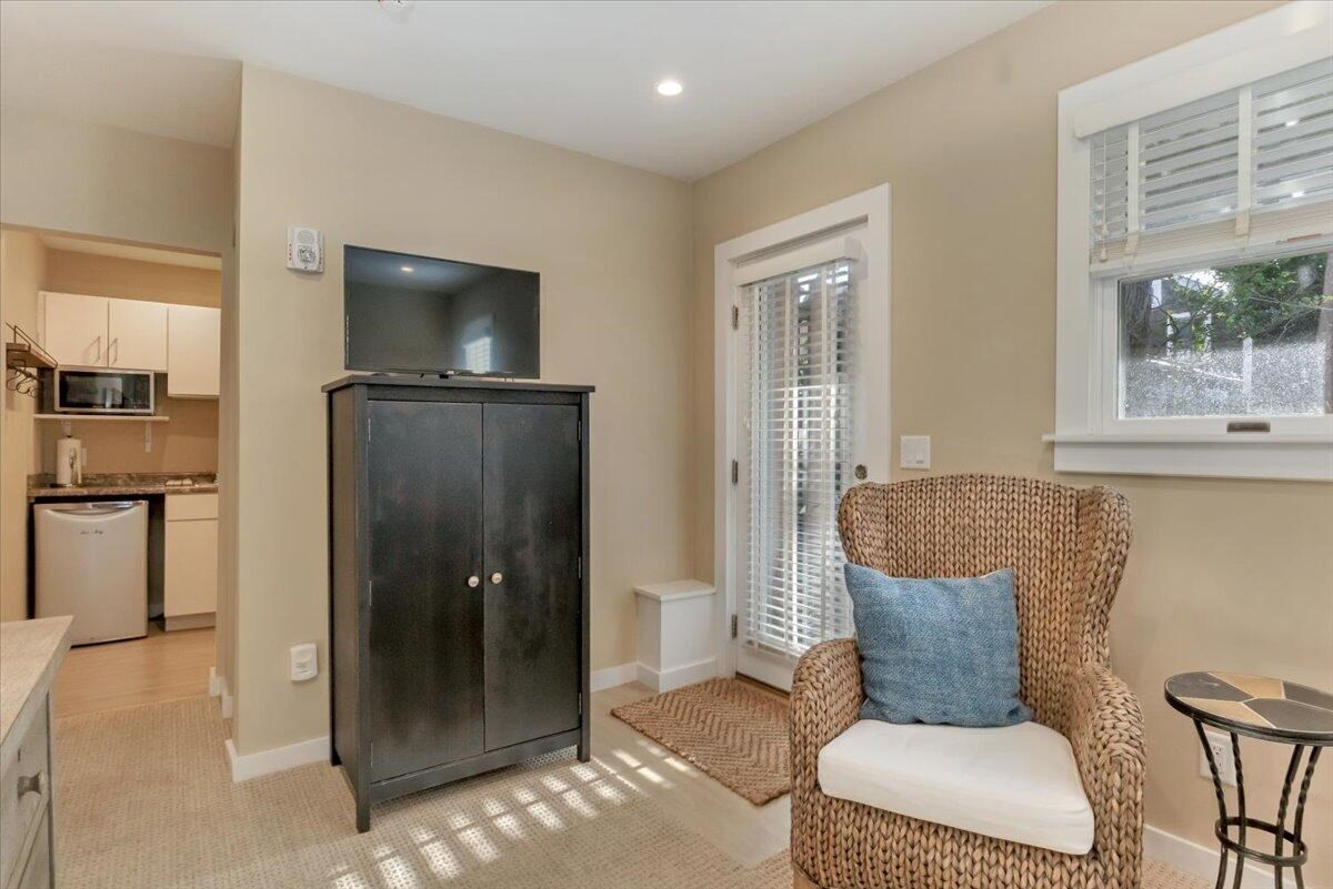 44 Commercial Street Property Photo 14