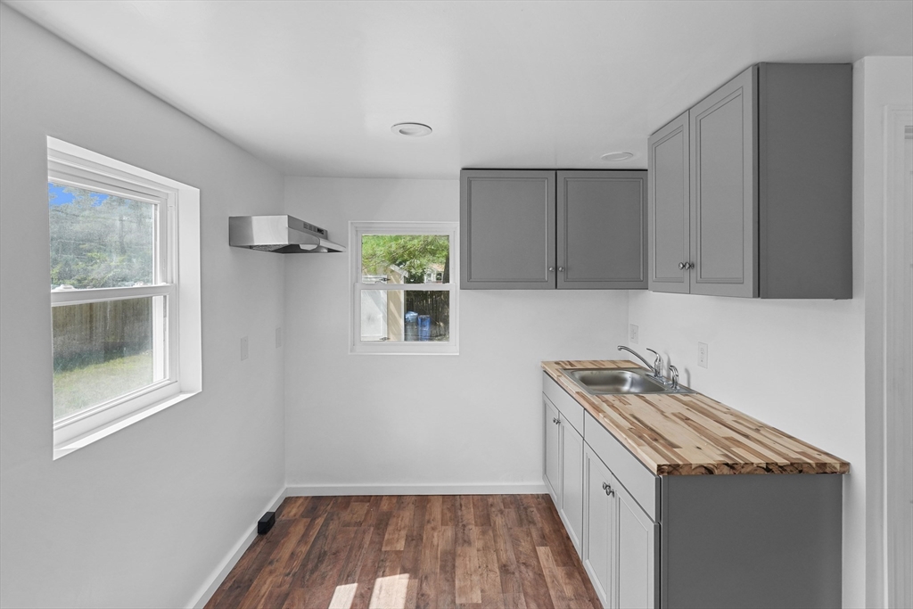 14 2nd Property Photo 4