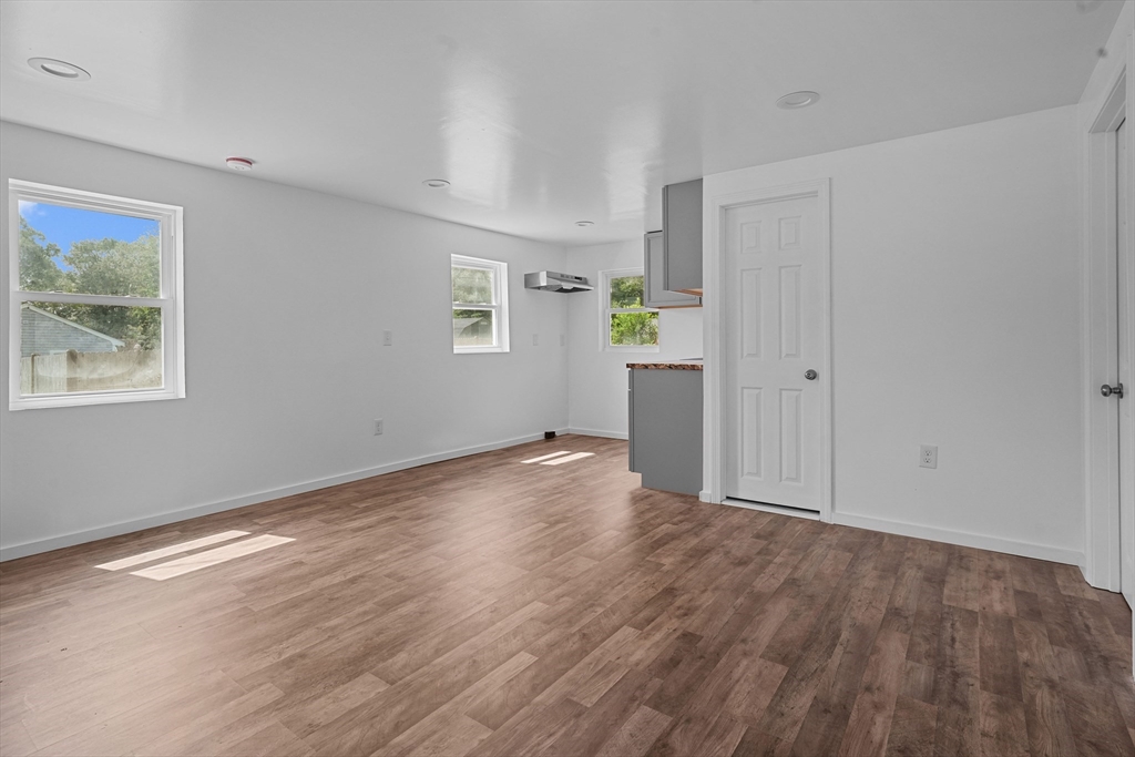 14 2nd Property Photo 9