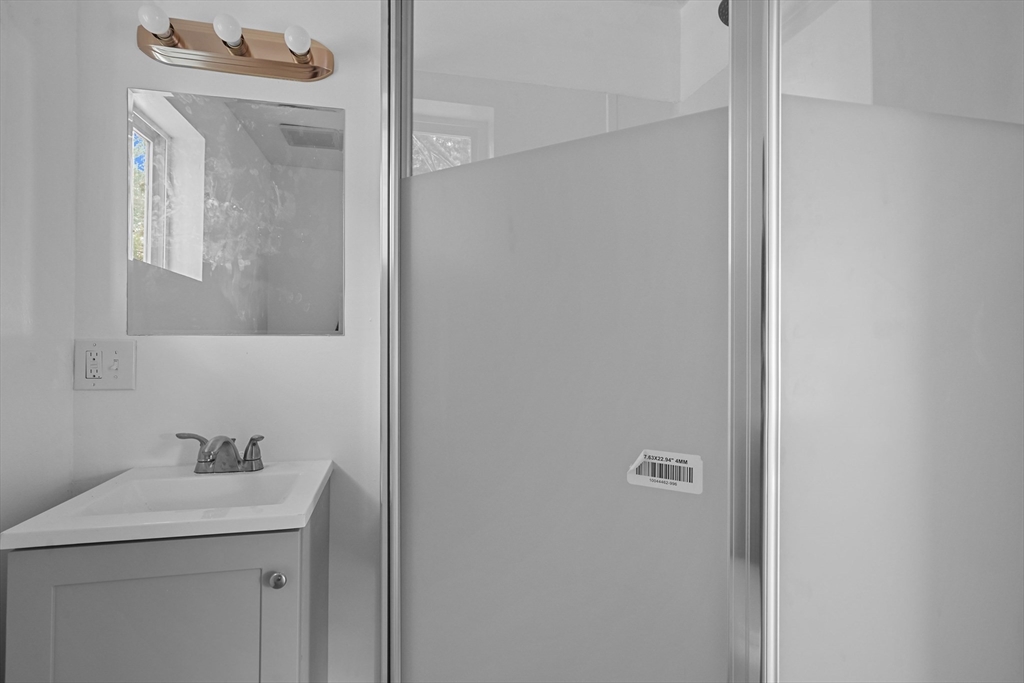 14 2nd Property Photo 19