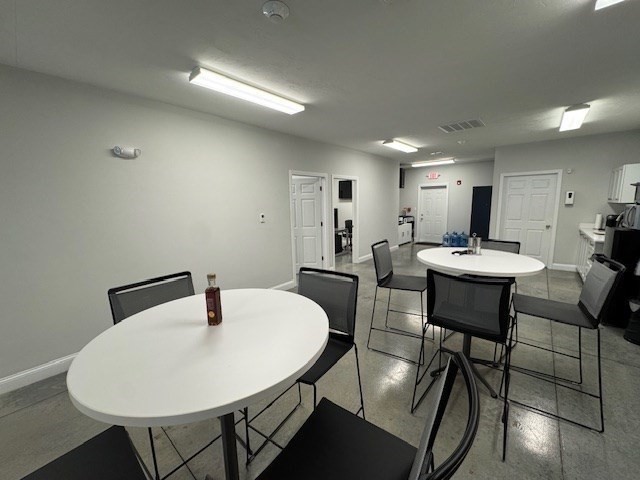 685 South Property Photo 21