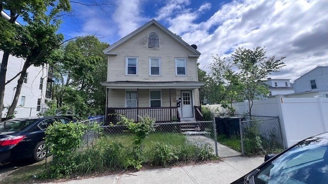 145 Quincy St Property Photo 1