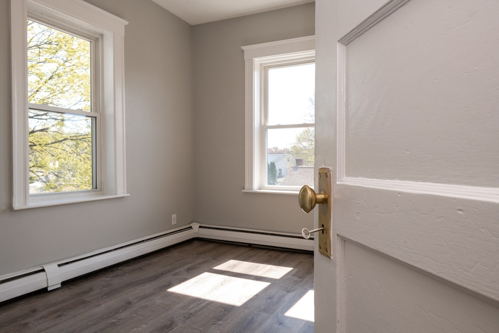 16 Horton Street Property Photo 25