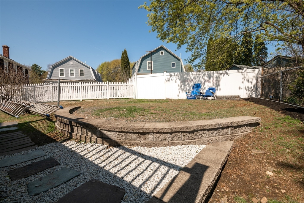 16 Horton Street Property Photo 41