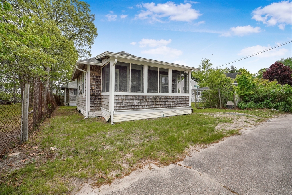 7 Crescent Place Property Photo 2