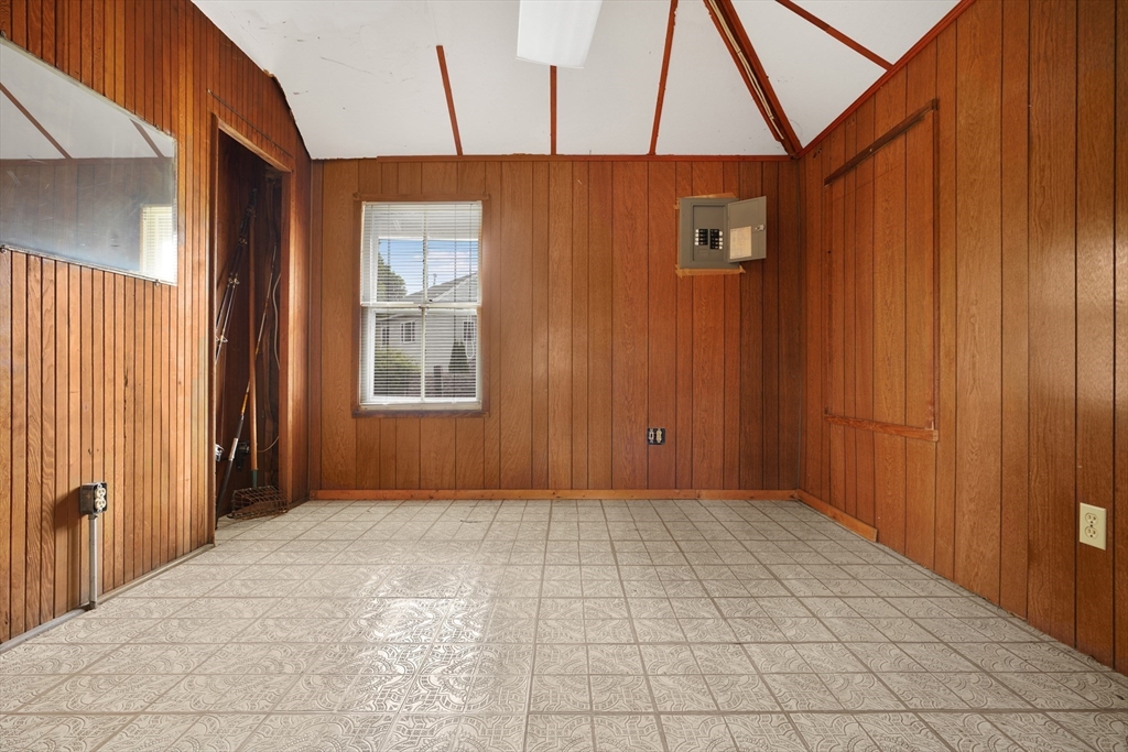 7 Crescent Place Property Photo 18