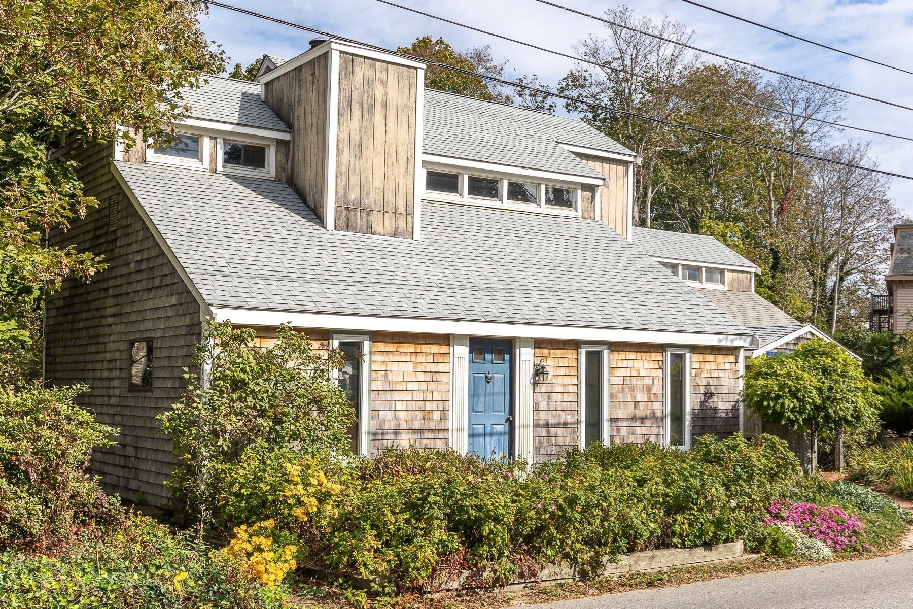 20 Bank Street Property Photo 32