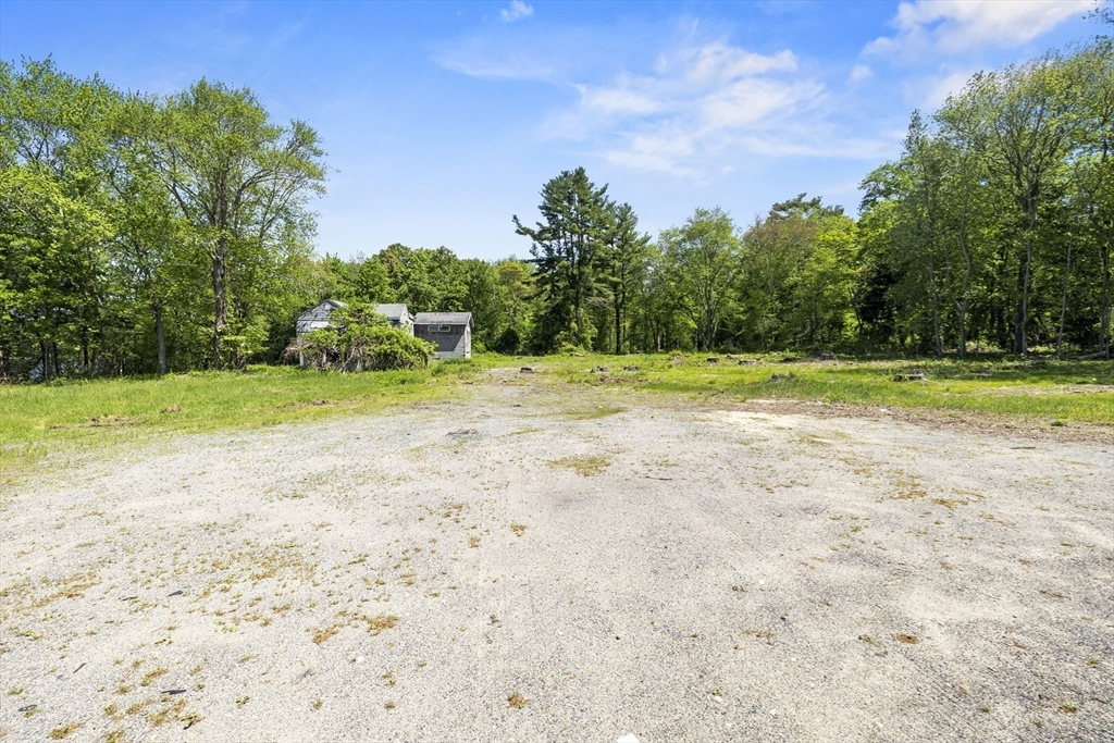 93 Mansfield Ave Property Photo 10