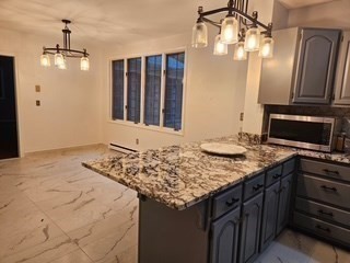 186 Spring St Property Photo 14