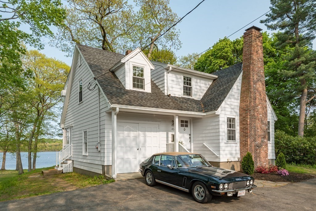 451 Mystic Street Property Photo 1
