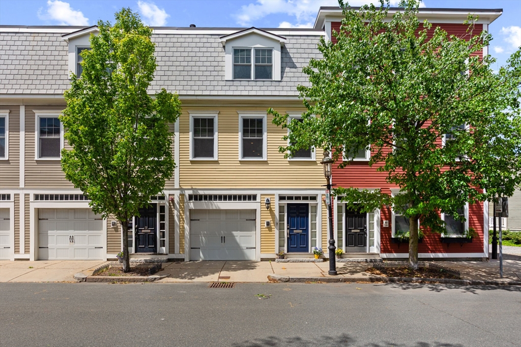 52 Rutherford