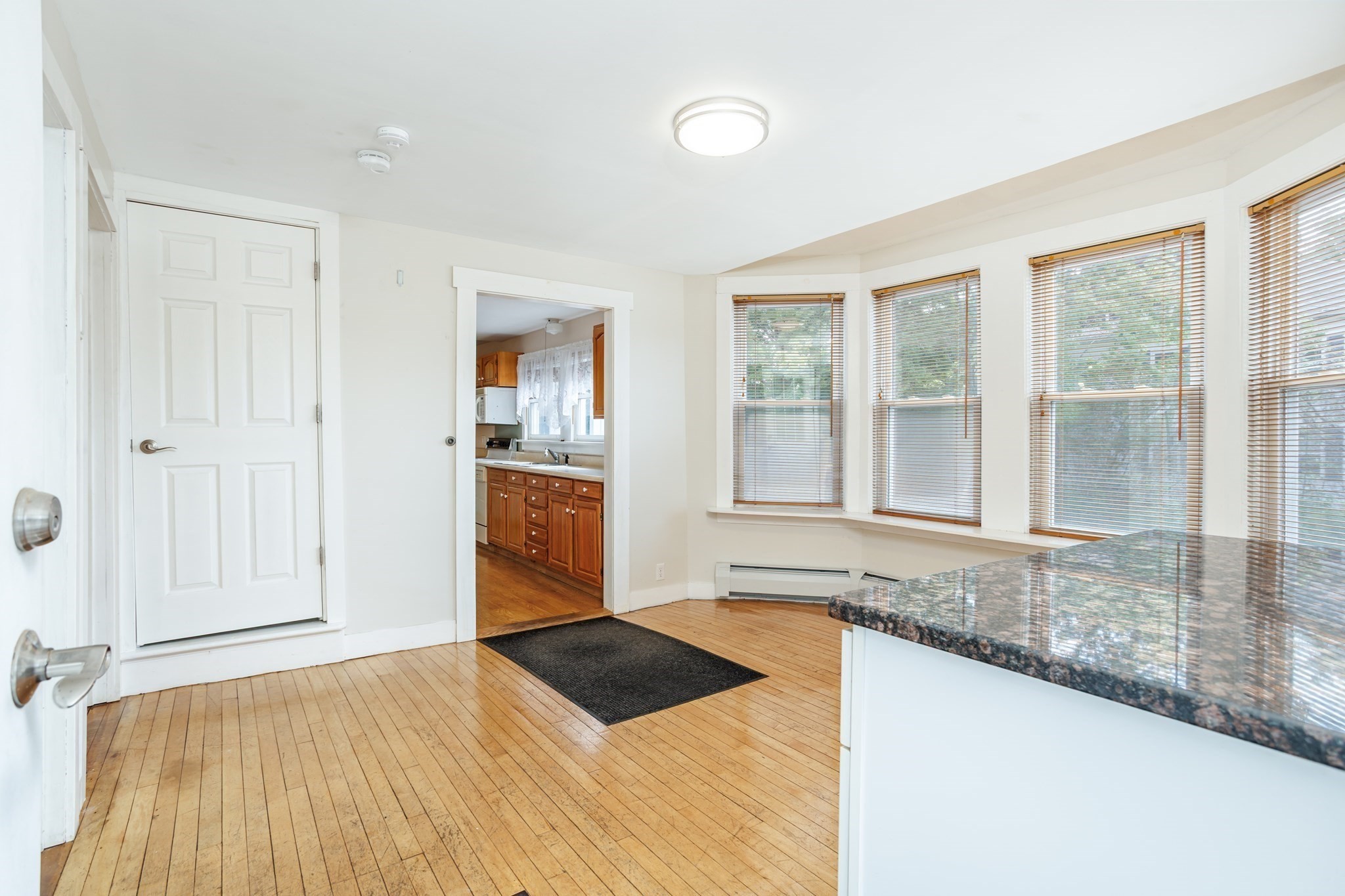 18 Main St Property Photo 4