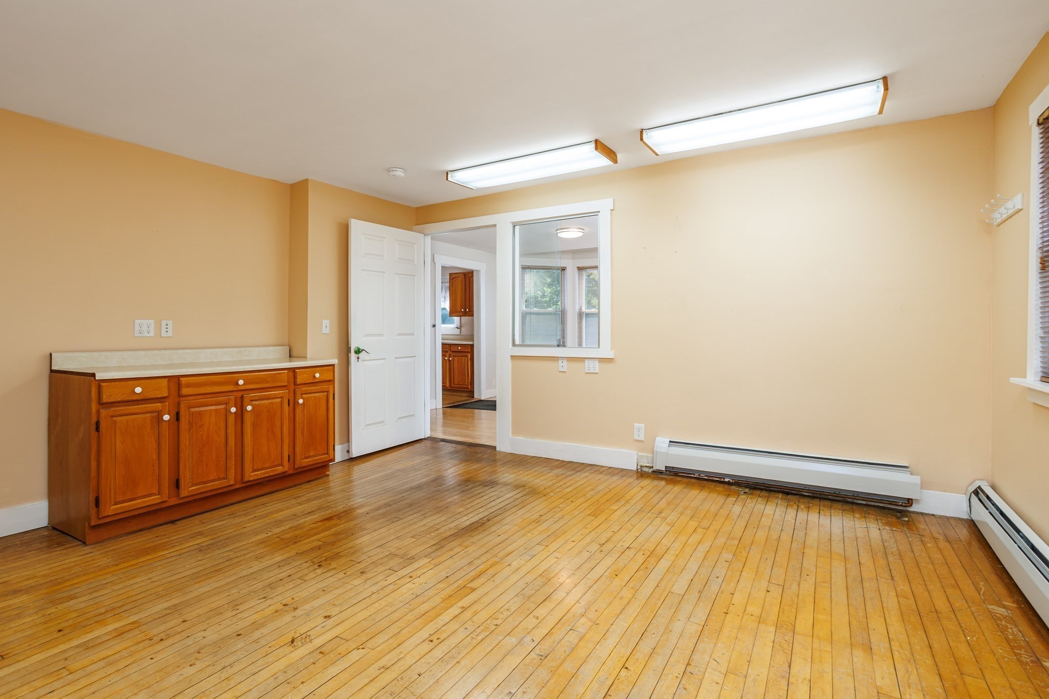 18 Main St Property Photo 8