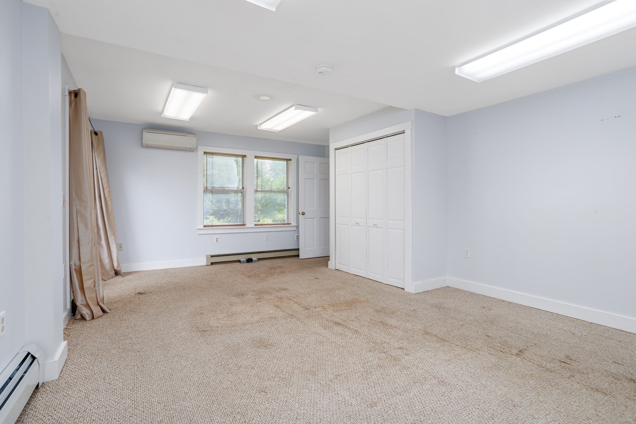 18 Main St Property Photo 18