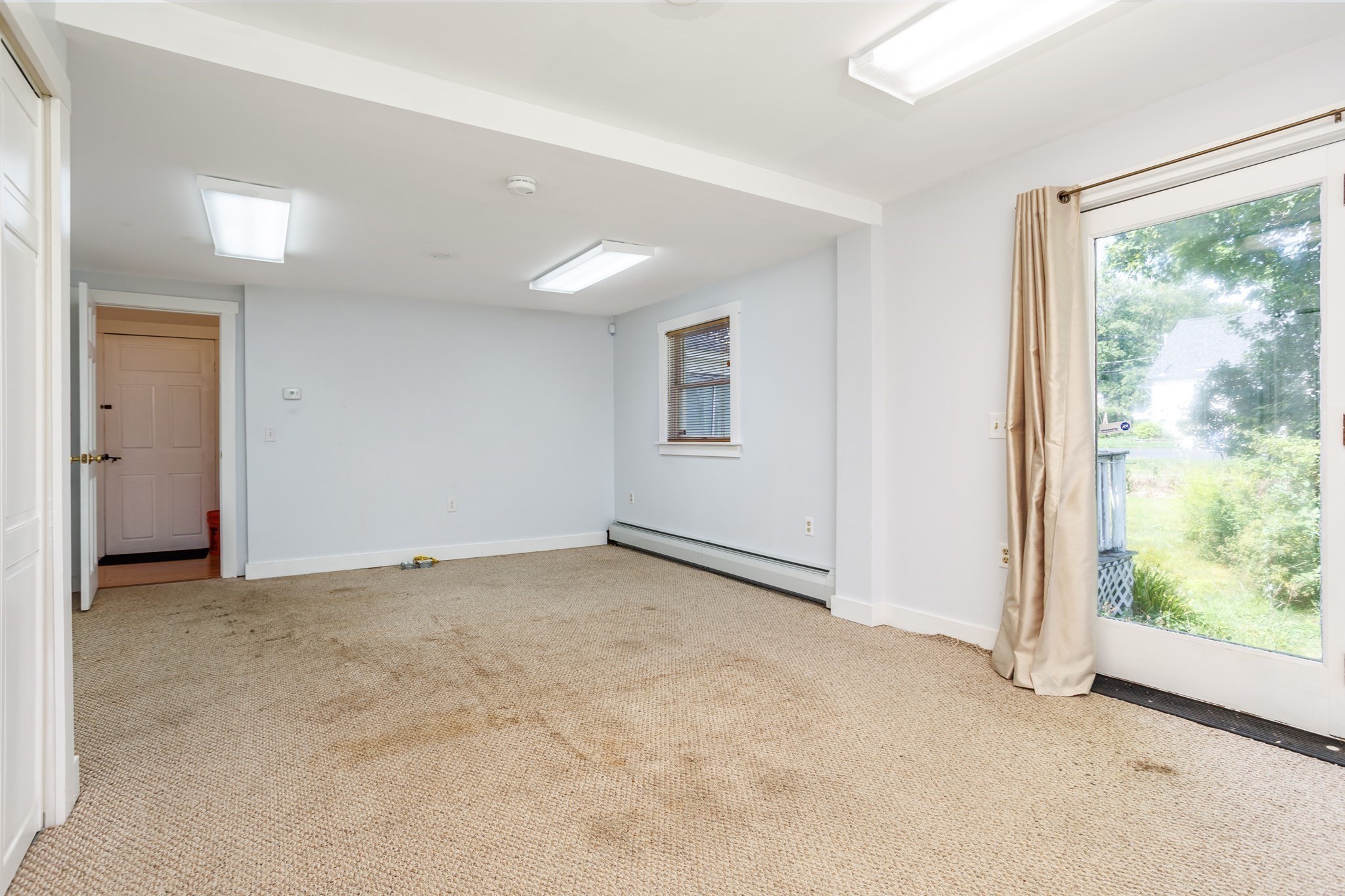 18 Main St Property Photo 21