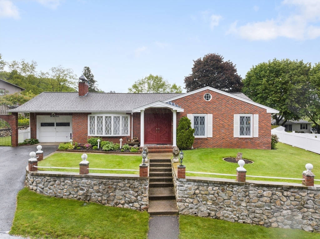 39 Longview Street Property Photo 1