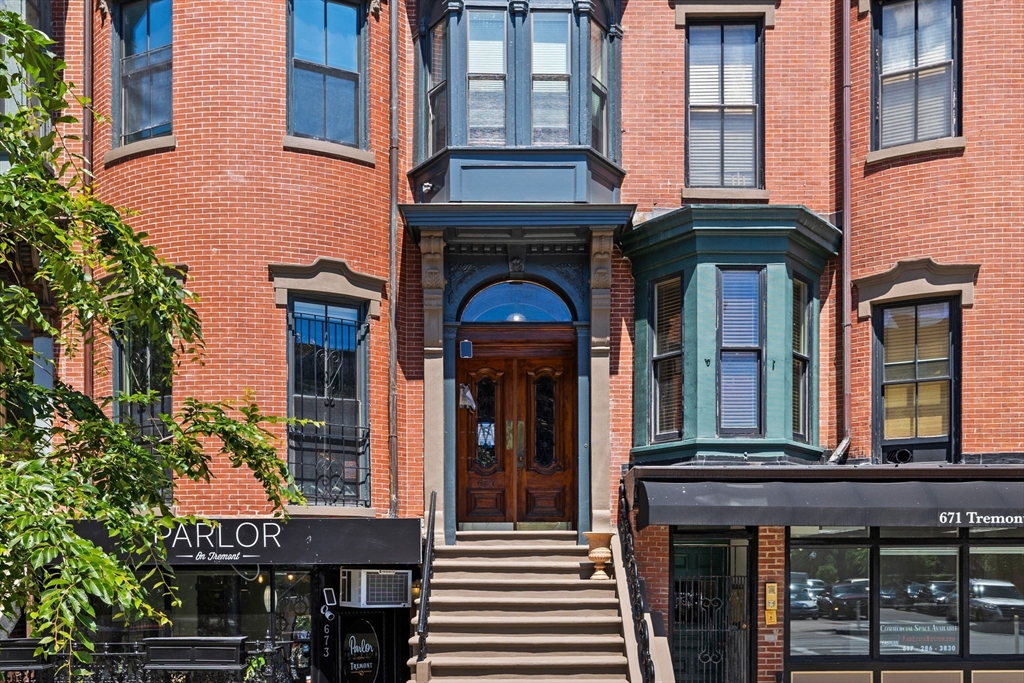 673 Tremont # 7 Property Photo 1