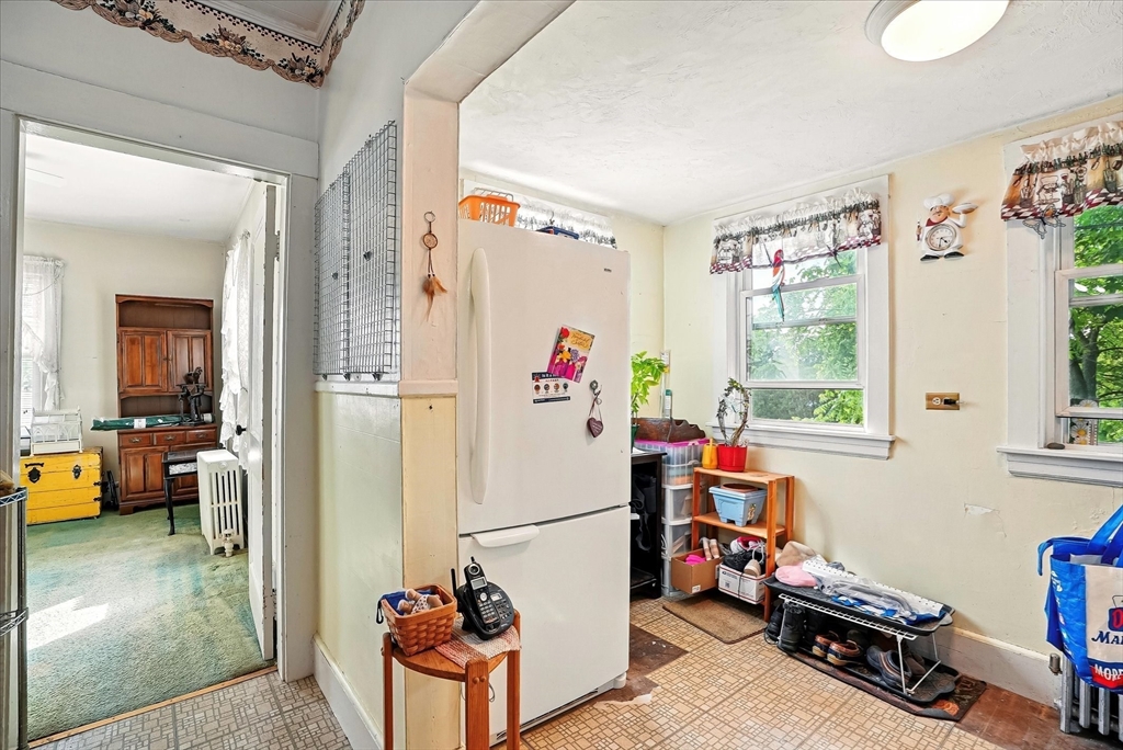 22 Douglas Ave Property Photo 26