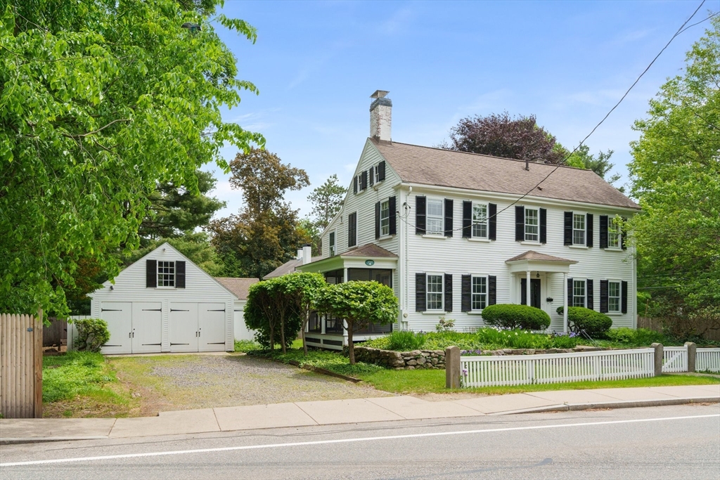 120 Court St Property Photo 1