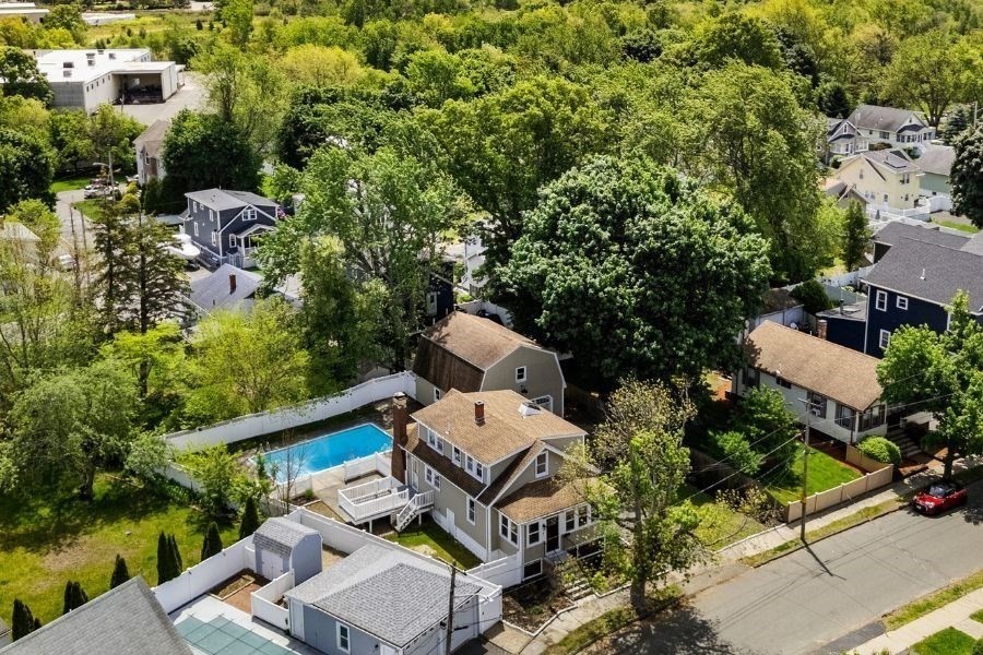 6 Henry Street Property Photo 1