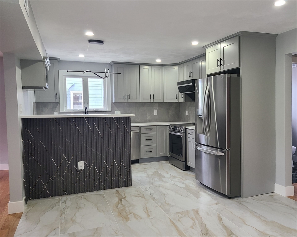 54 Federal St Property Photo 11