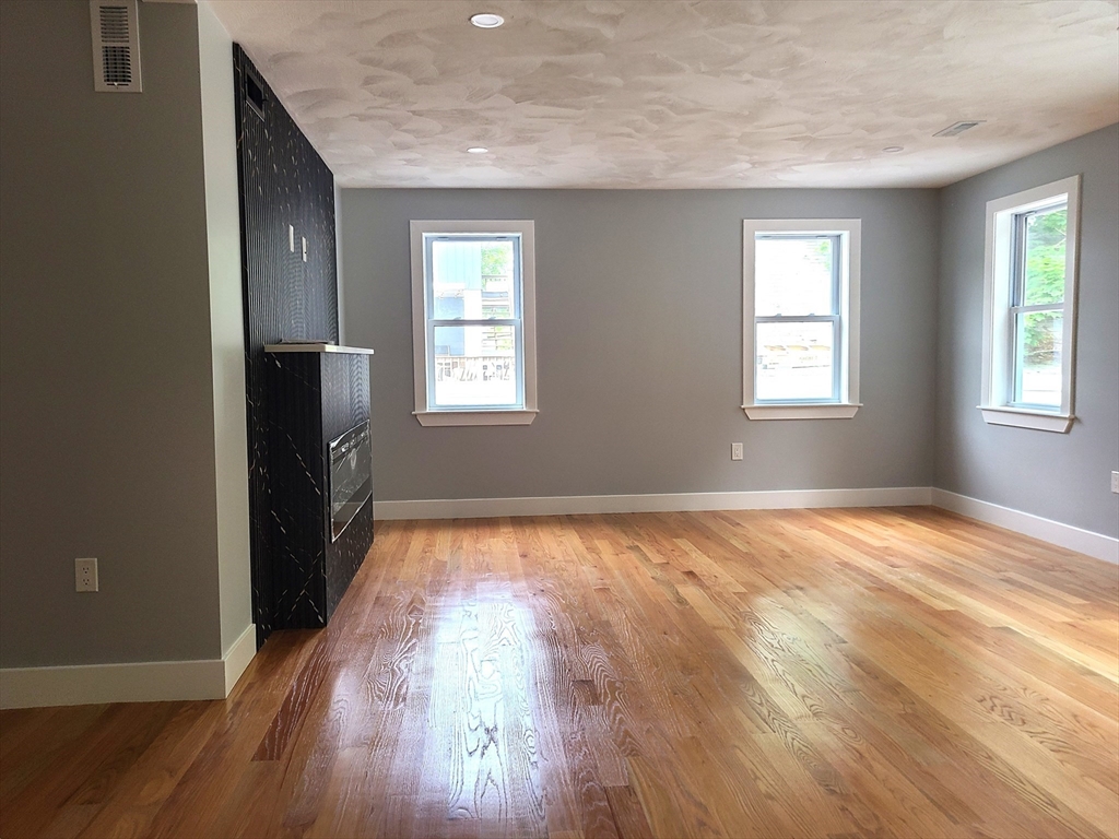 54 Federal St Property Photo 16