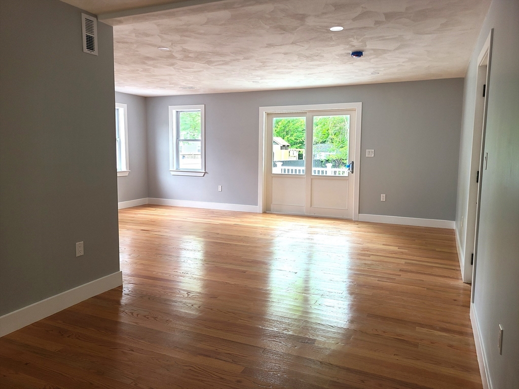 54 Federal St Property Photo 20