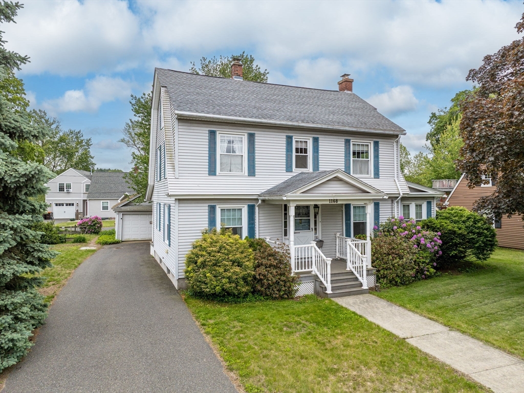 1168 River Rd Property Photo 1