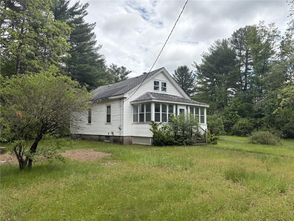52 Carpenter St Property Photo 1