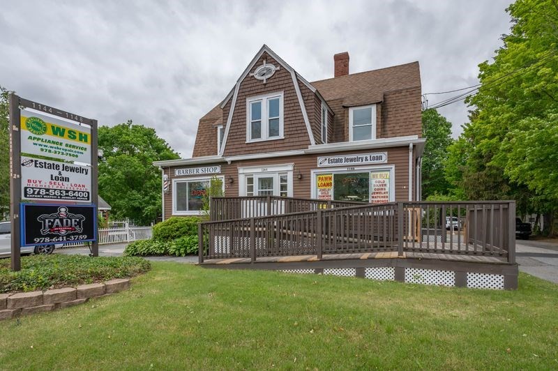 1146 Main Property Photo 1