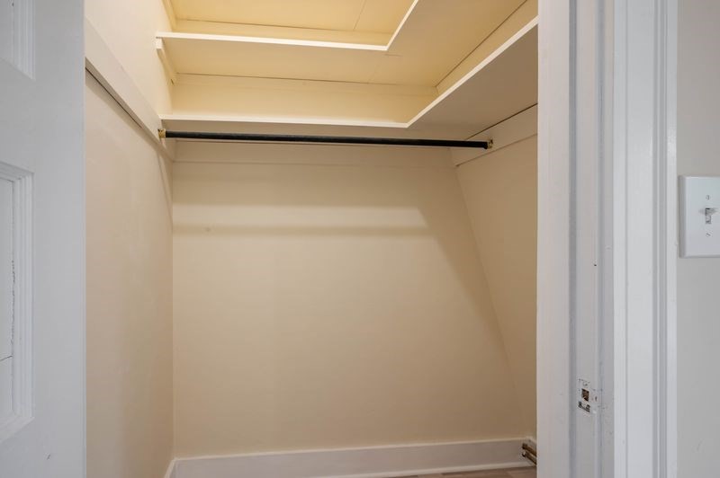 1146 Main Property Photo 18