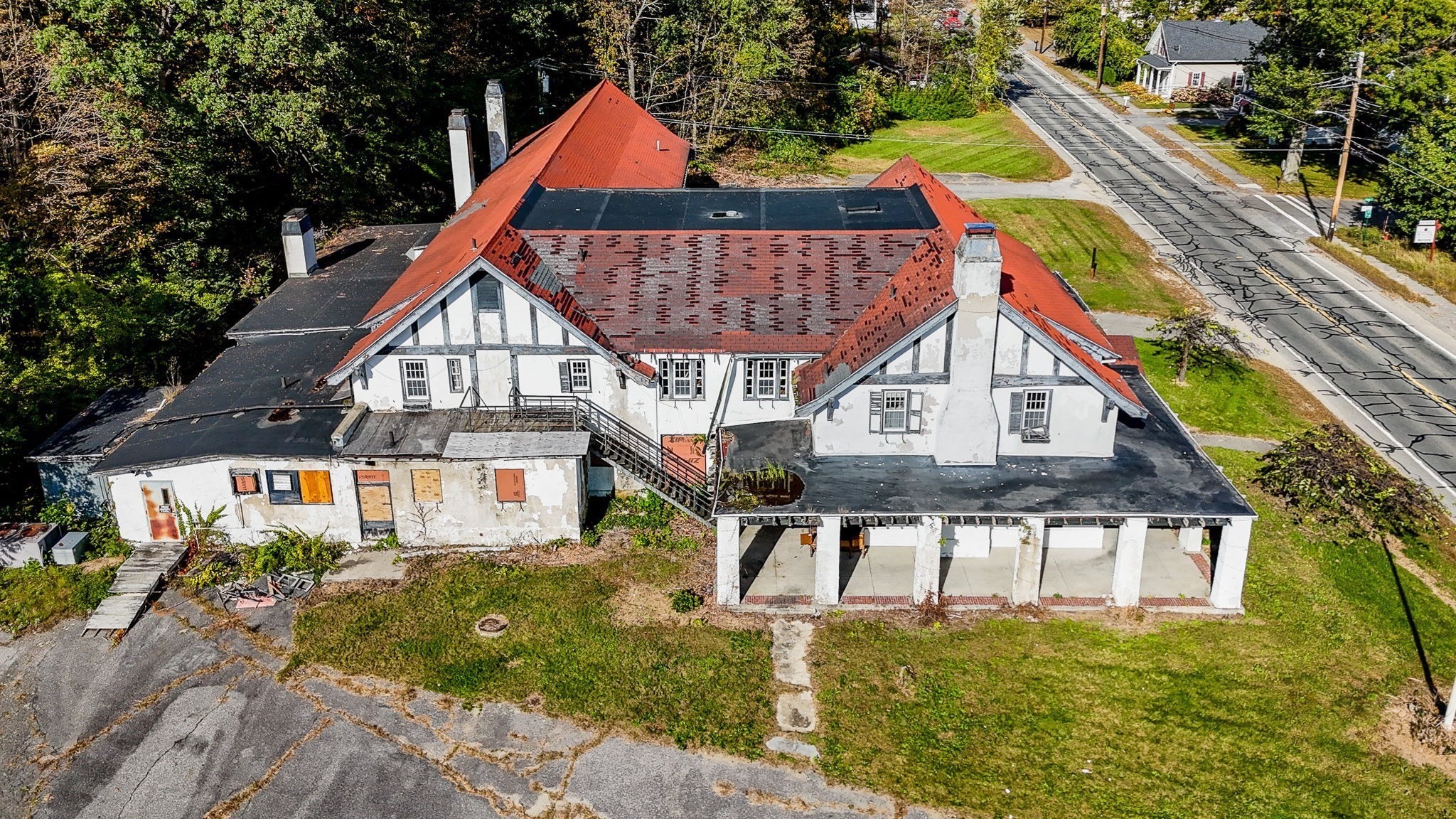 240 Worcester Road Property Photo 12