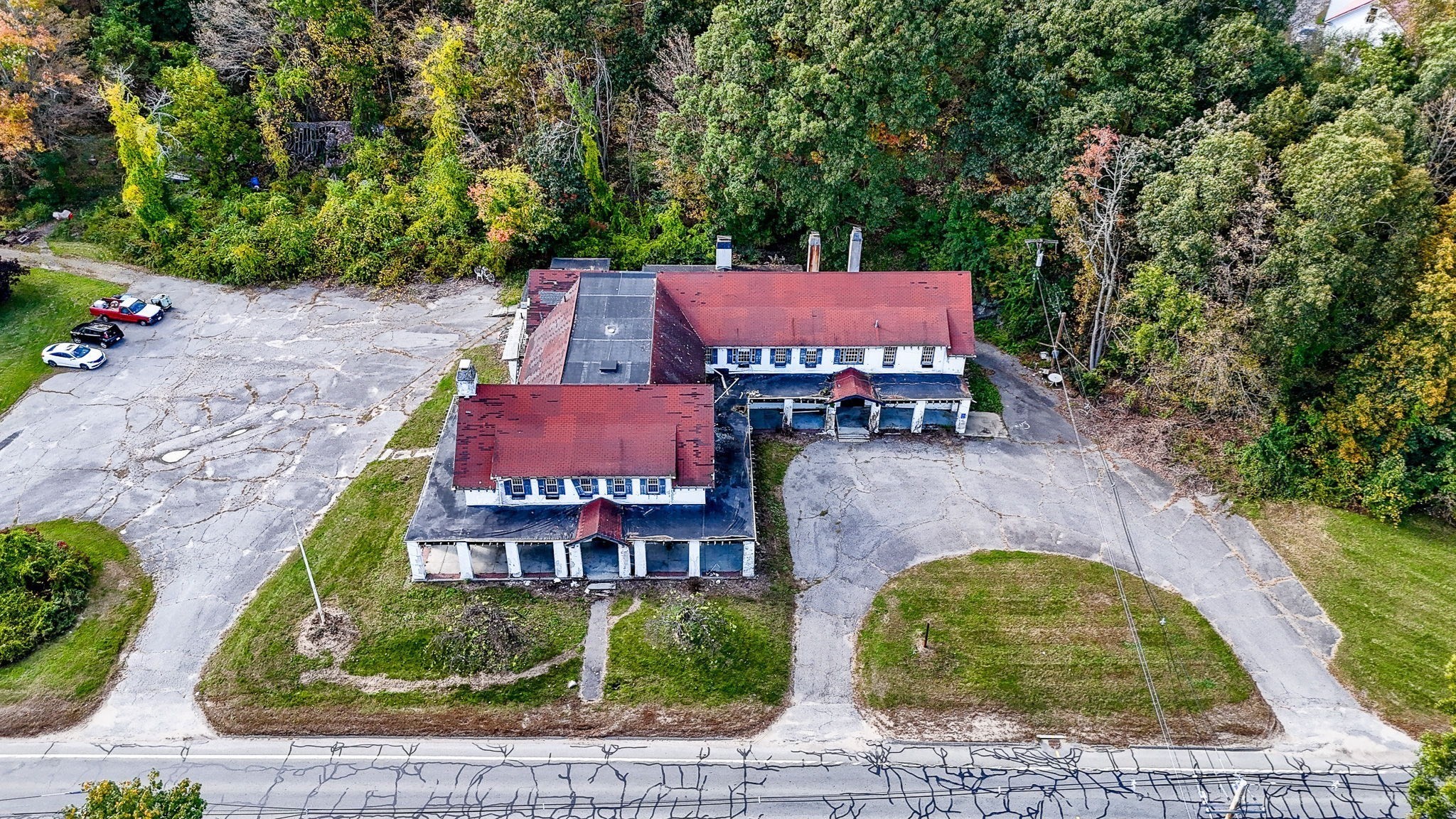 240 Worcester Road Property Photo 15
