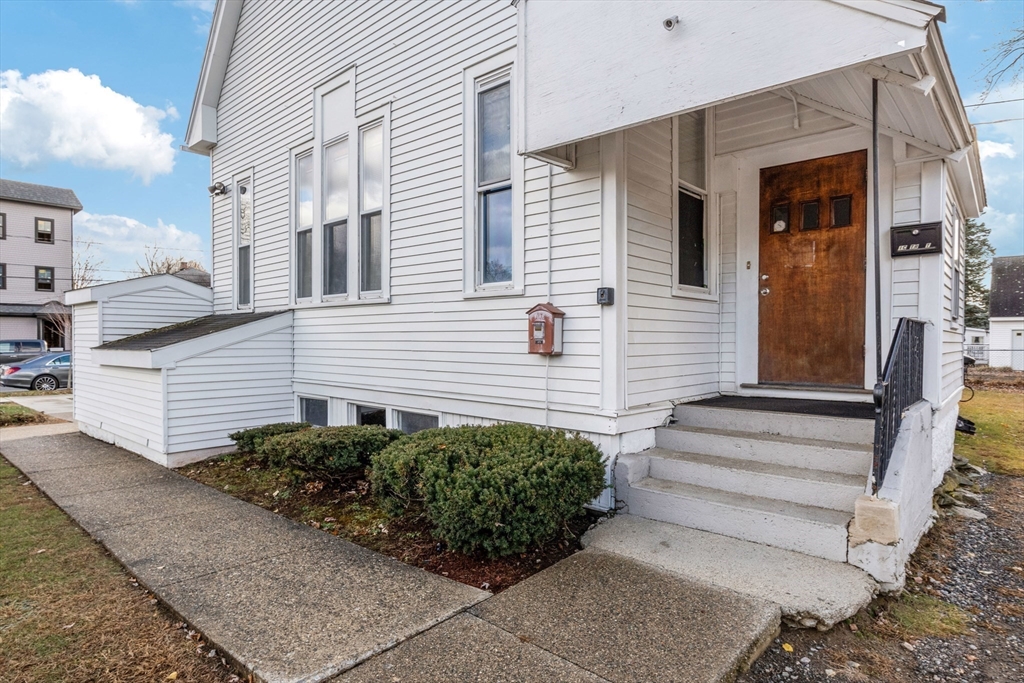 1 C St Property Photo 6