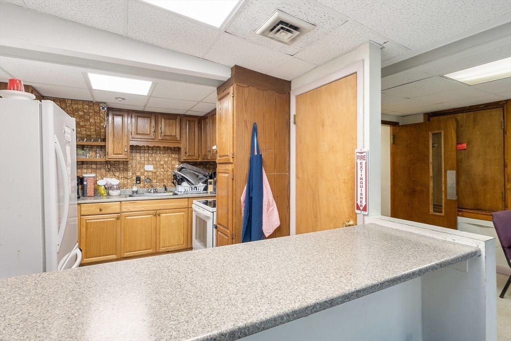 1 C St Property Photo 22