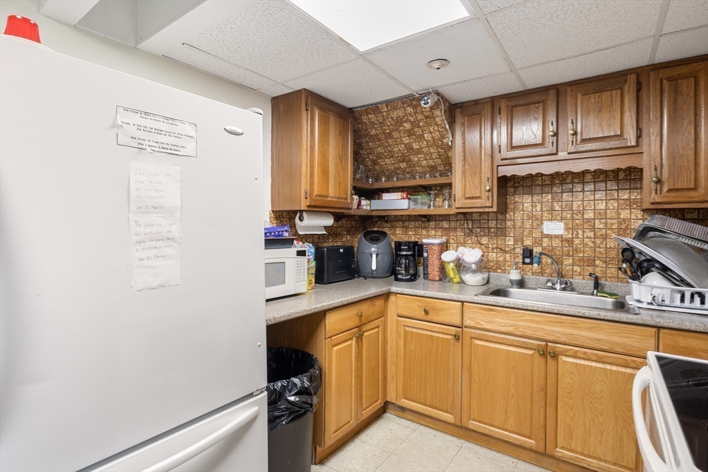 1 C St Property Photo 23
