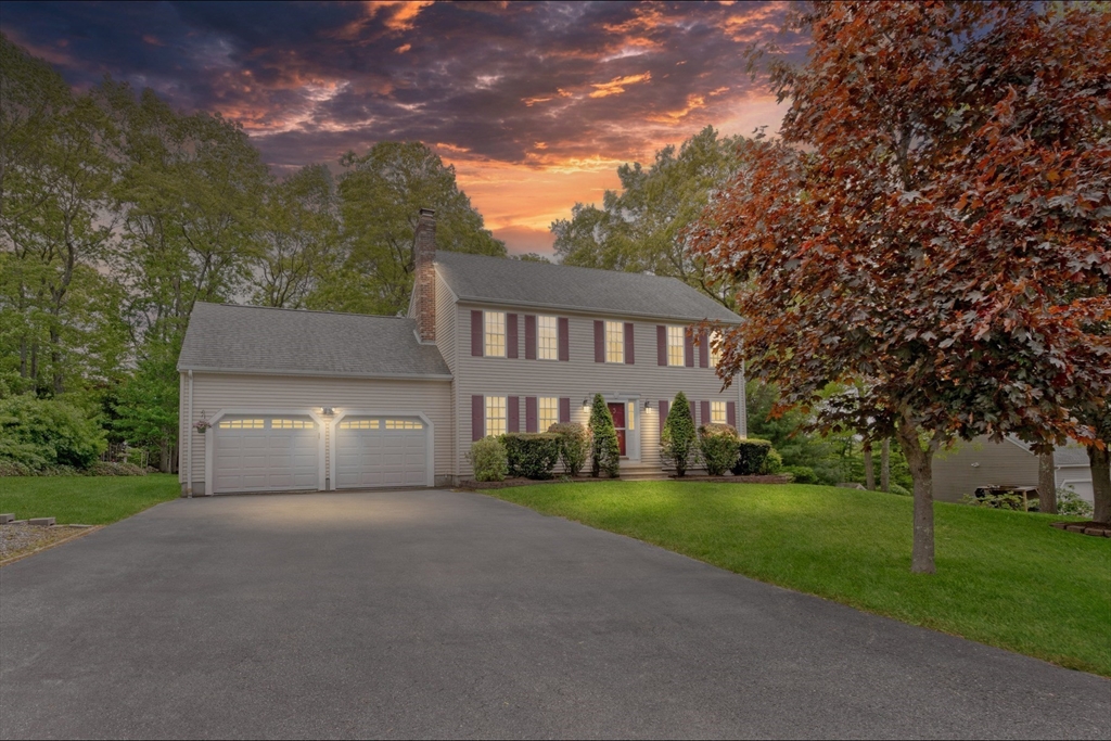 47 Sharlene Ln Property Photo 1
