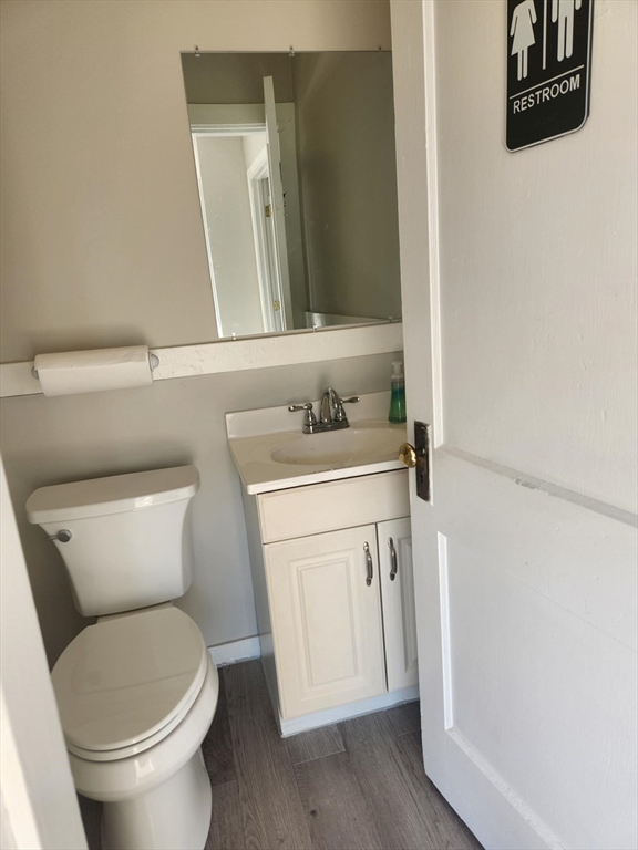 91 Grove Street # A Property Photo 8