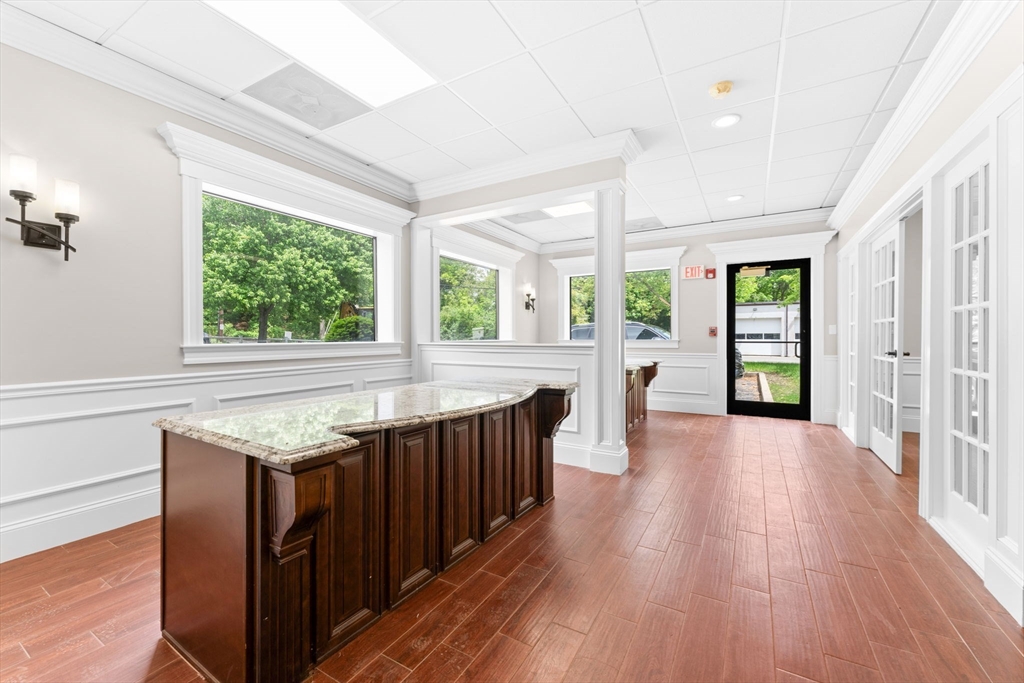 5 Springdale Ave Property Photo 1