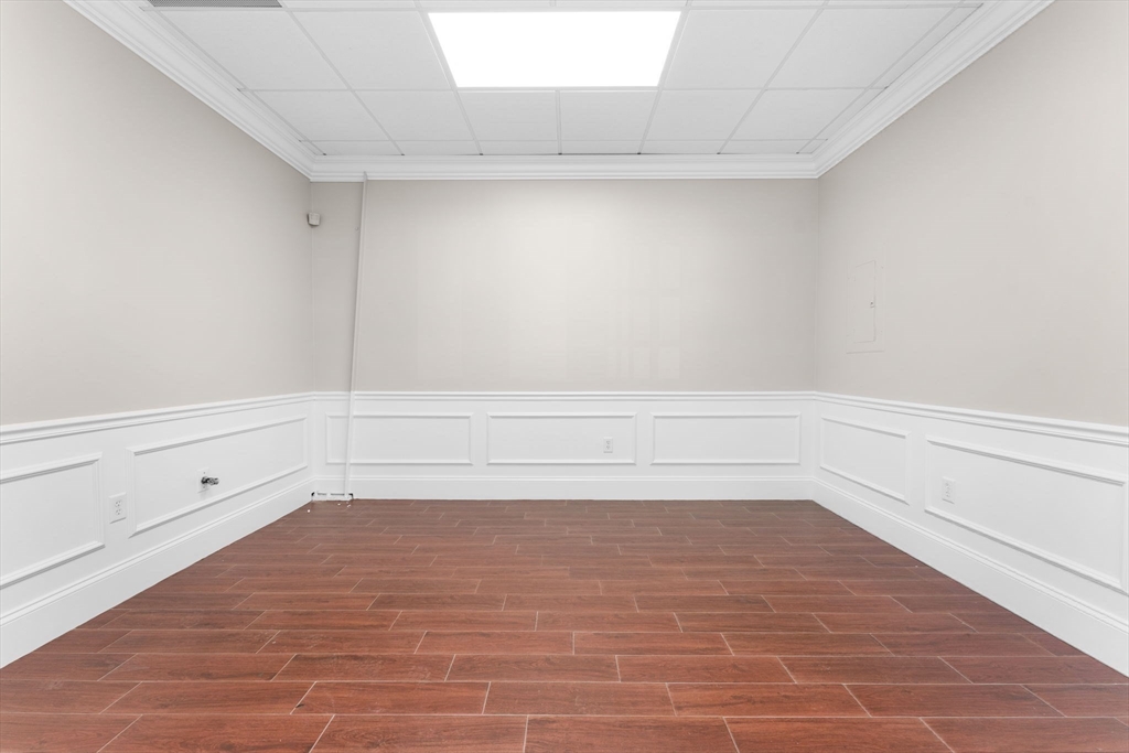 5 Springdale Ave Property Photo 5