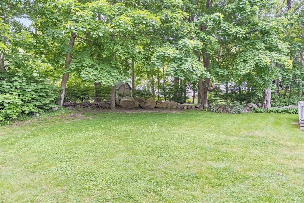 267 N Falmouth Hwy Property Photo 4