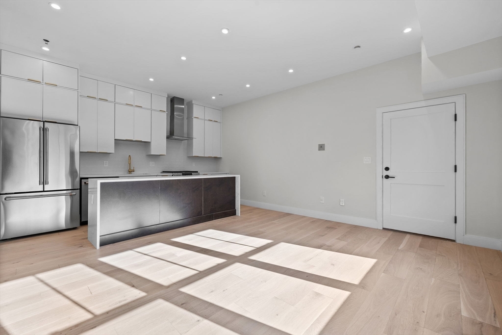 1 Marion Street # 2 Property Photo 1