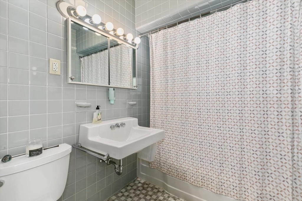 44 Hanks St Property Photo 29