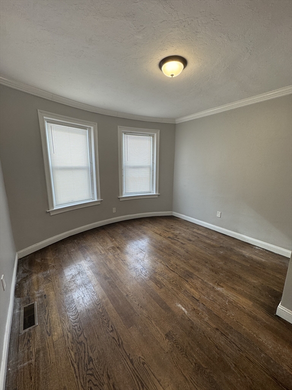 14 Townsend # 3 Property Photo 3