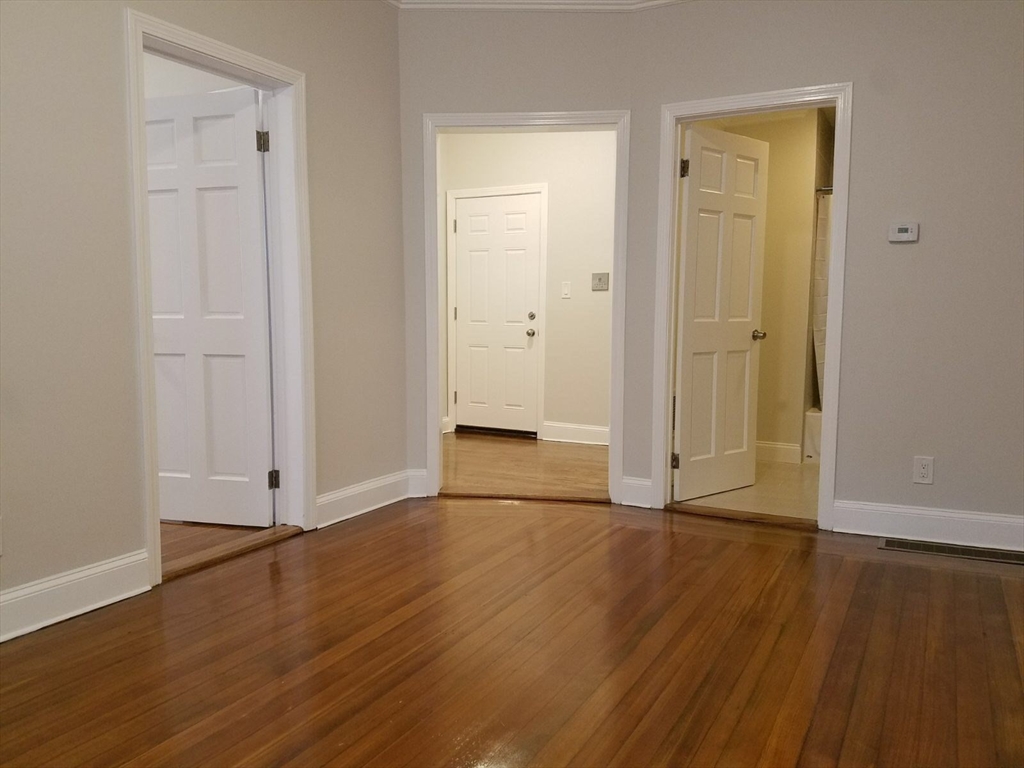 14 Townsend # 3 Property Photo 11