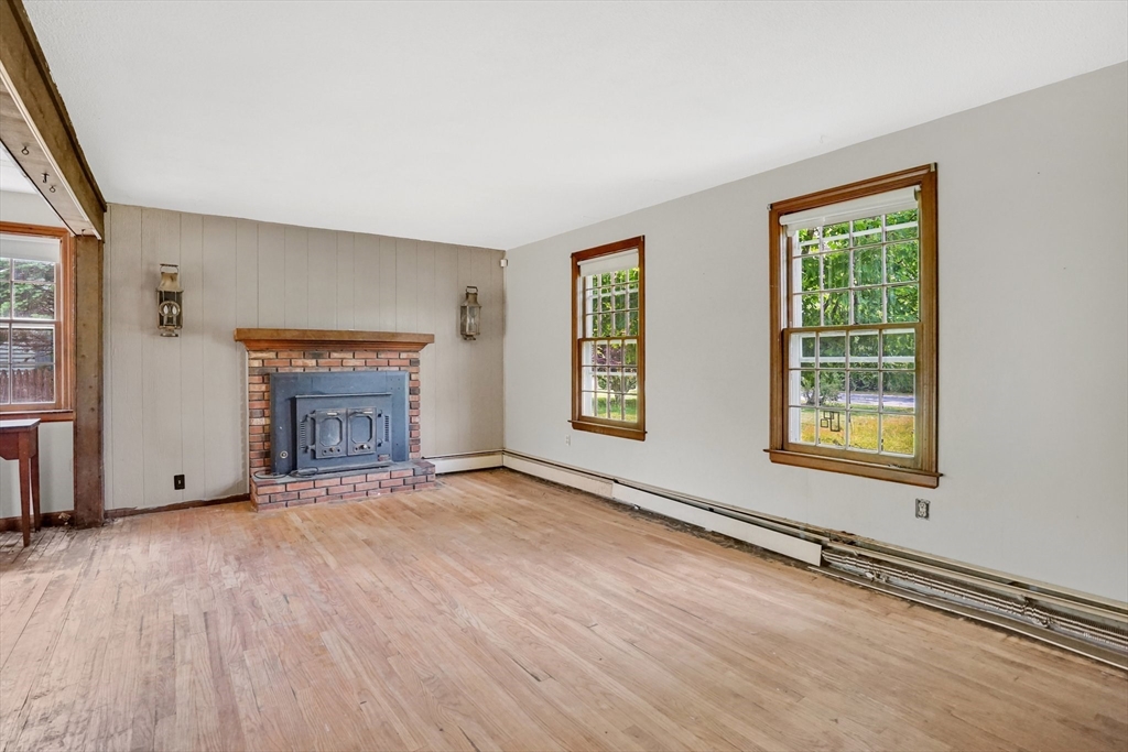36 County Rd Property Photo 5