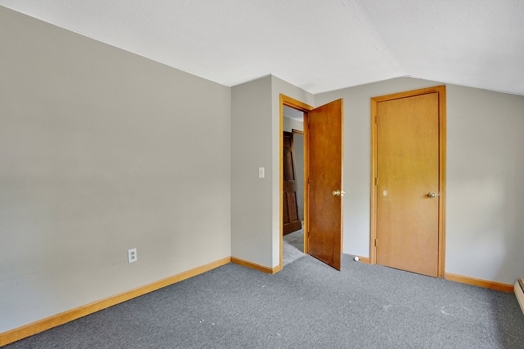 36 County Rd Property Photo 22