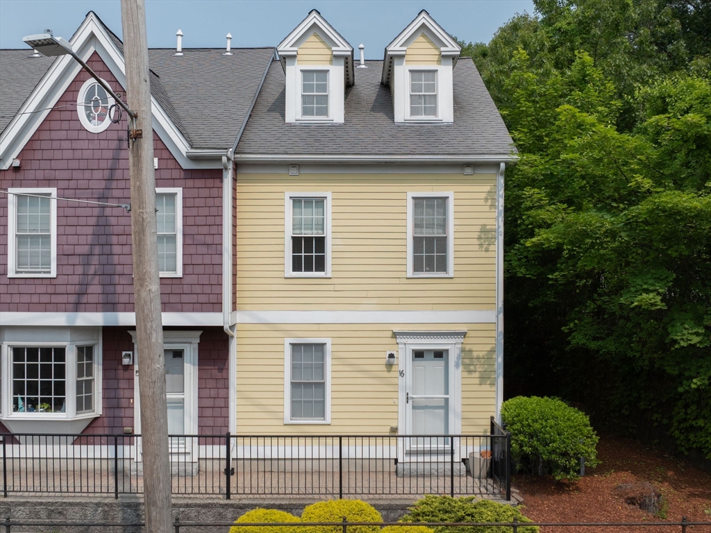 40 Brattle St # 16 Property Photo 1