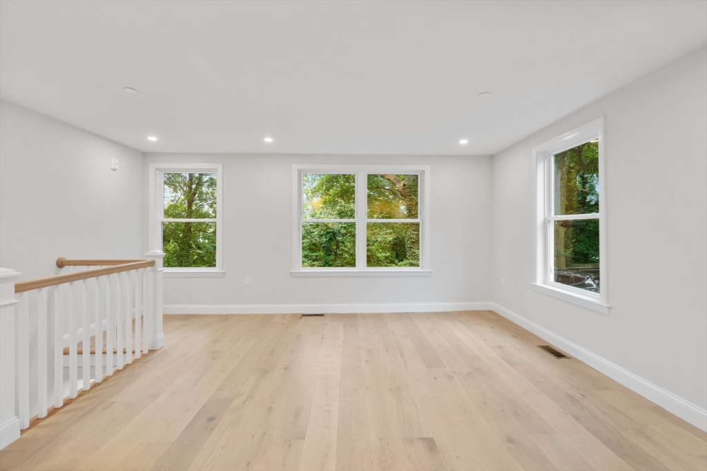 57 Nottinghill # 1 Property Photo 1