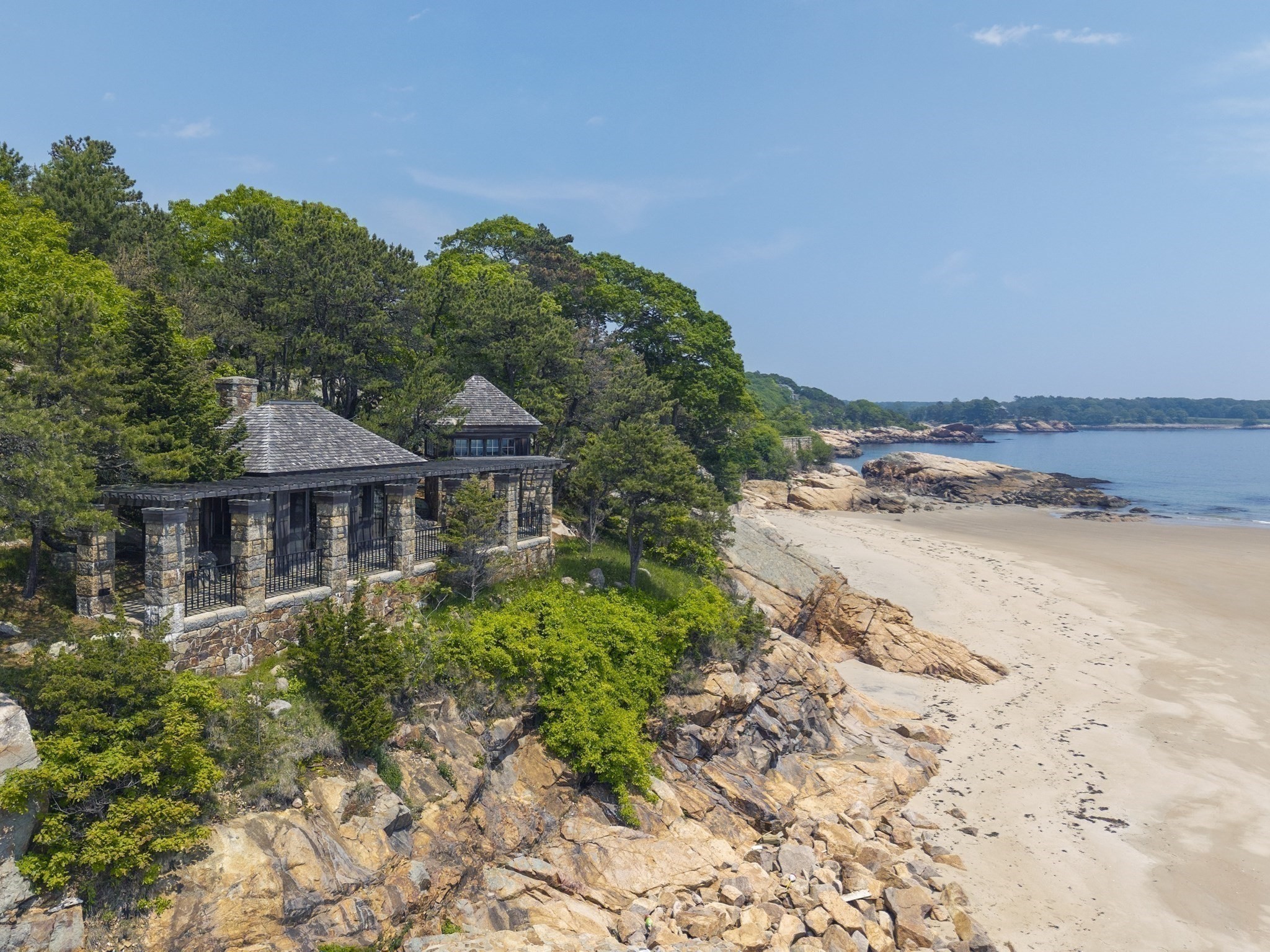 239 Summer Property Photo 6